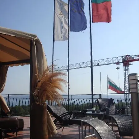 Chezarino Penthouse